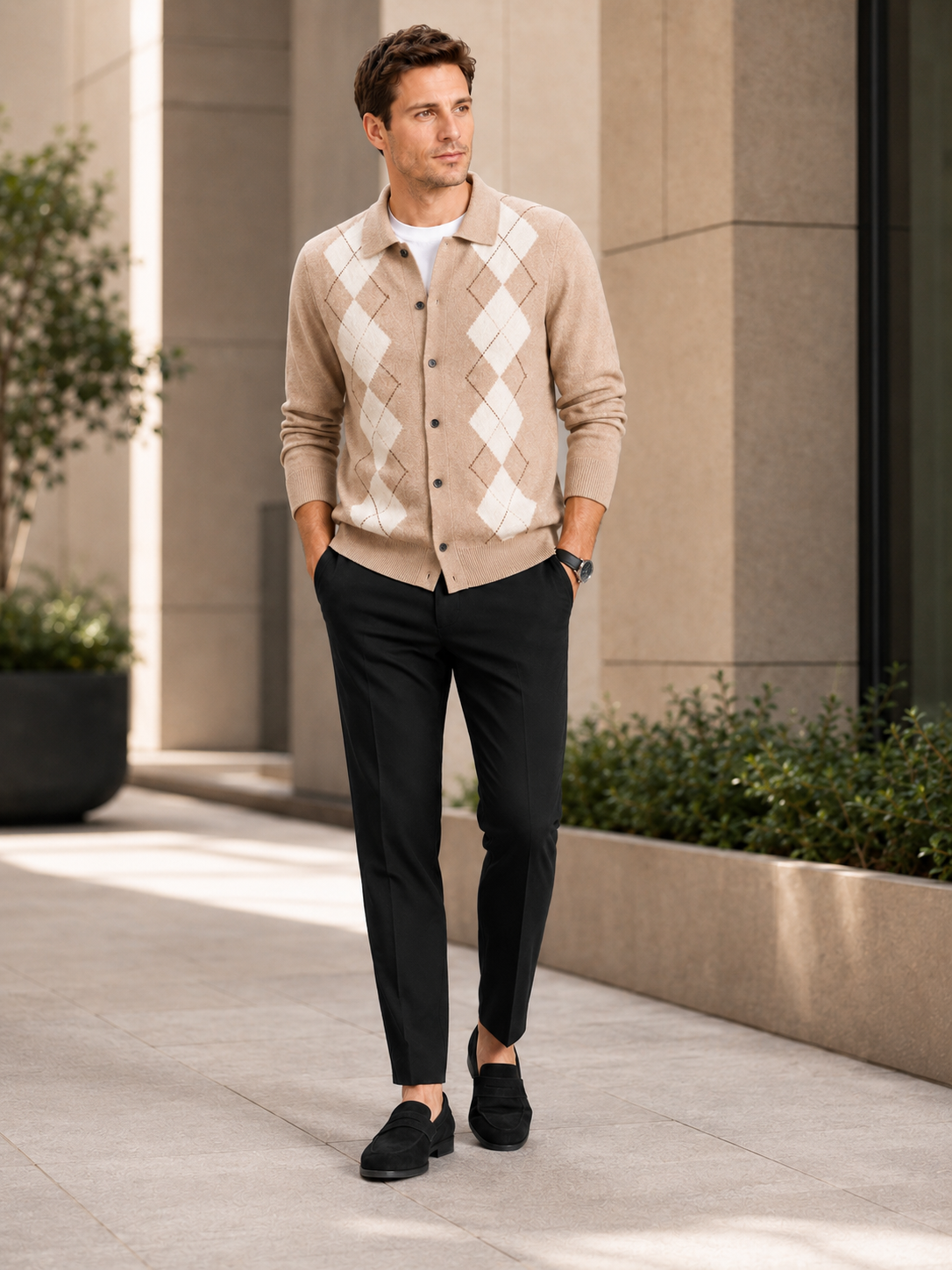 Men's argyle button-down cardigan – Beige lifestyle view – Edward & Lawsen