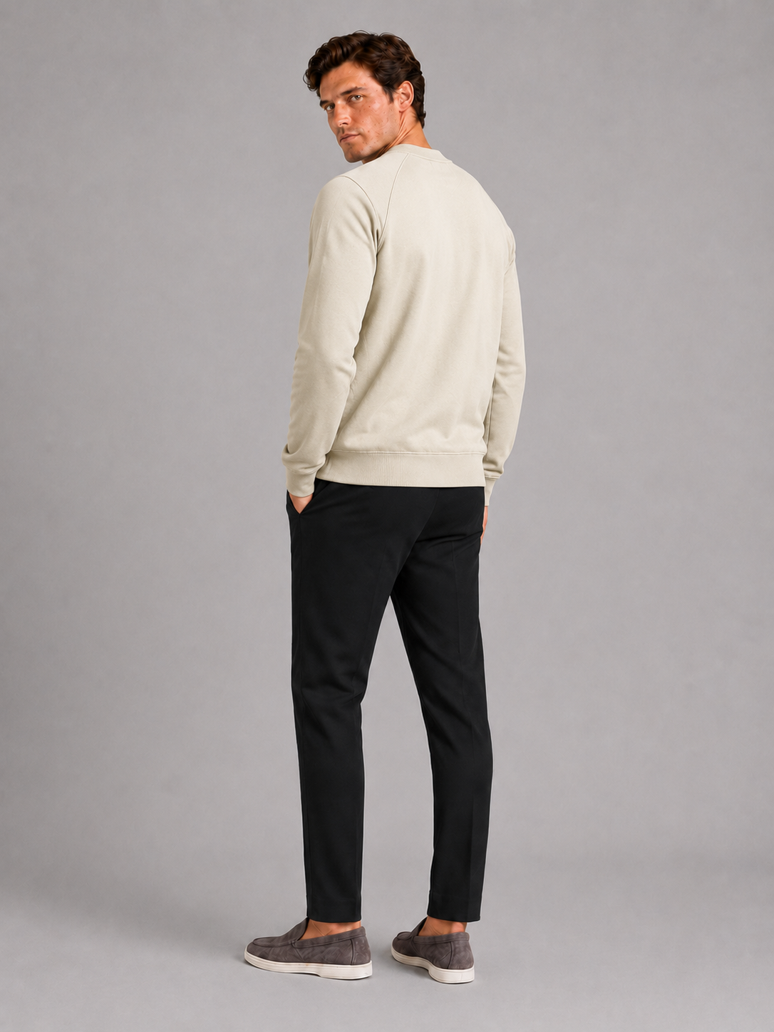 Men's heavyweight crewneck sweater – Beige back view – Edward & Lawsen