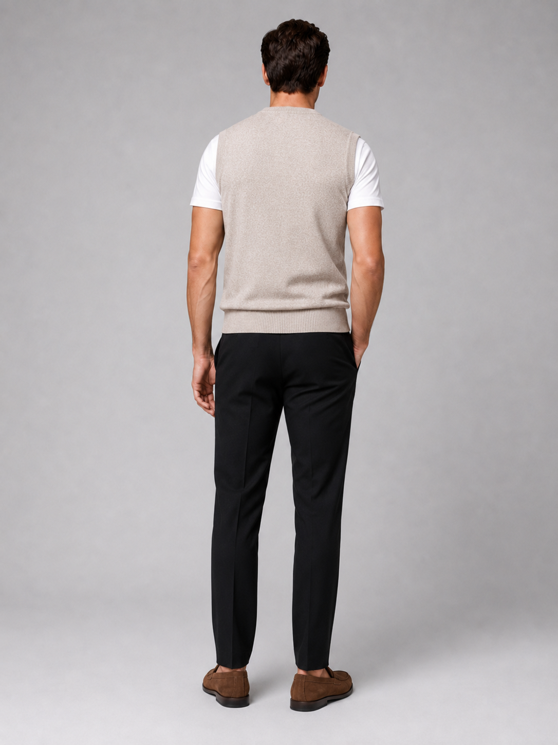 Men's sleeveless sweater vest – Beige back view – Edward & Lawsen