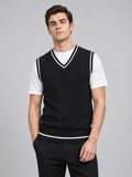 Men's patchwork sweater vest – Black front view – Edward & Lawsen