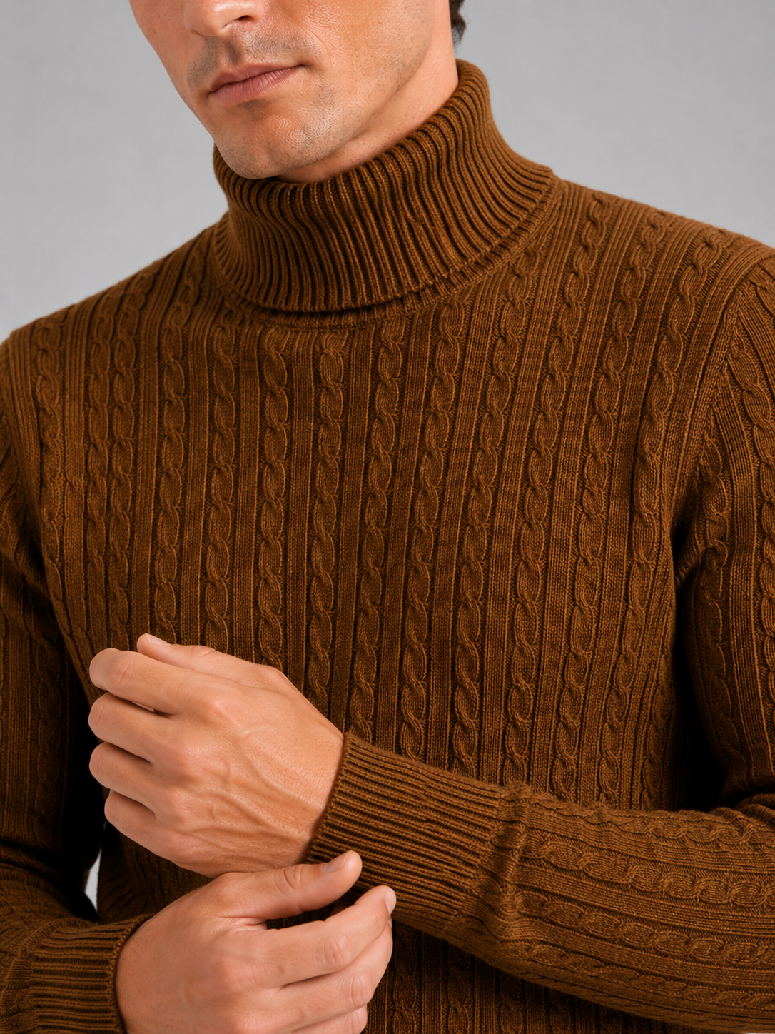 Men's cable knit turtleneck sweater – Brown detail view – Edward & Lawsen