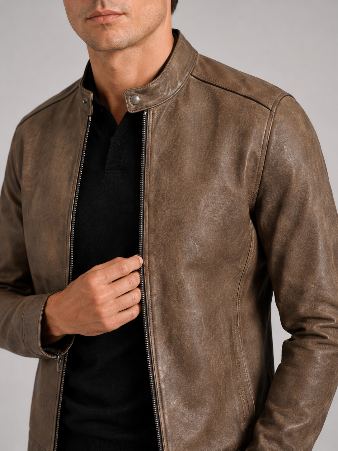 Men's leather moto jacket – Brown detail view – Edward & Lawsen