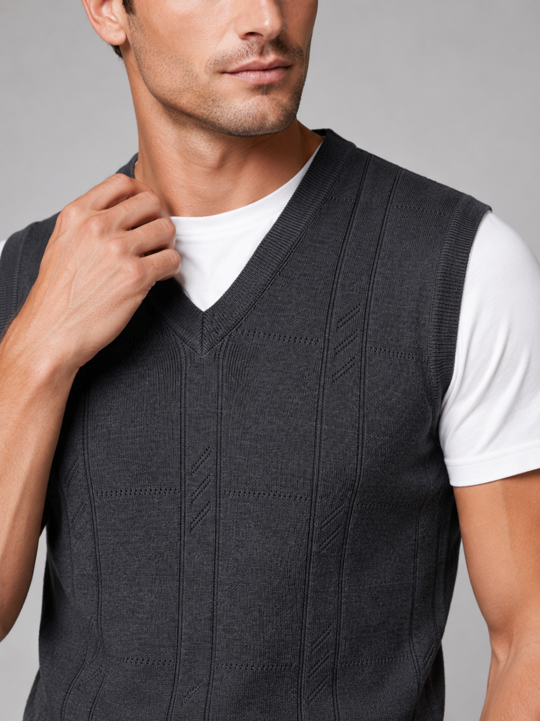 Men's sleeveless sweater vest – Dark Gray detail view – Edward & Lawsen
