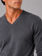 Men's V-neck sweater – Dark Gray detail view – Edward & Lawsen