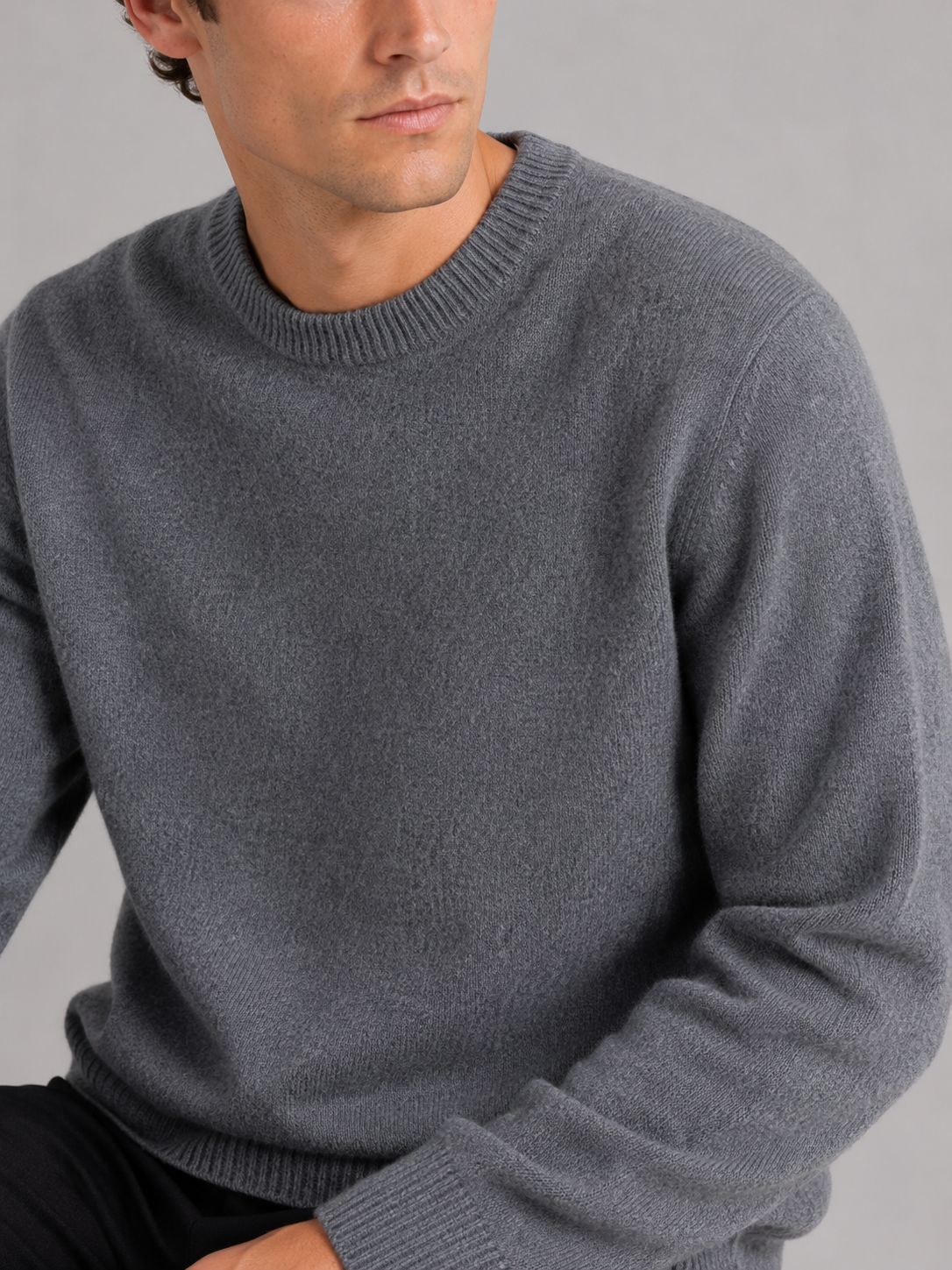 Men's wool crewneck sweater – Gray detail view – Edward & Lawsen
