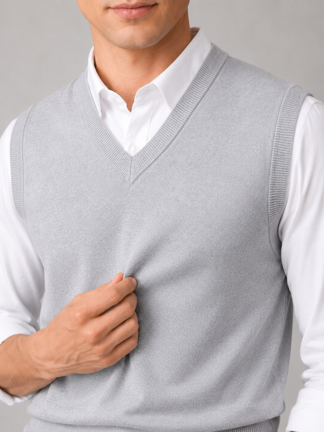 Men's solid color sweater vest – Gray detail view – Edward & Lawsen