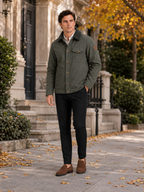 Men's windproof fleece jacket with faux fur-style collar – Green lifestyle view – Edward & Lawsen