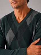 Men's plaid V-neck sweater – Green detail view – Edward & Lawsen
