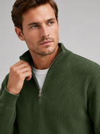 Men's ribbed stand collar quarter-zip sweater – Green detail view – Edward & Lawsen
