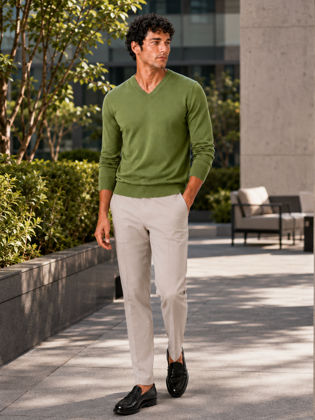 Men's V-neck sweater – Green lifestyle view – Edward & Lawsen