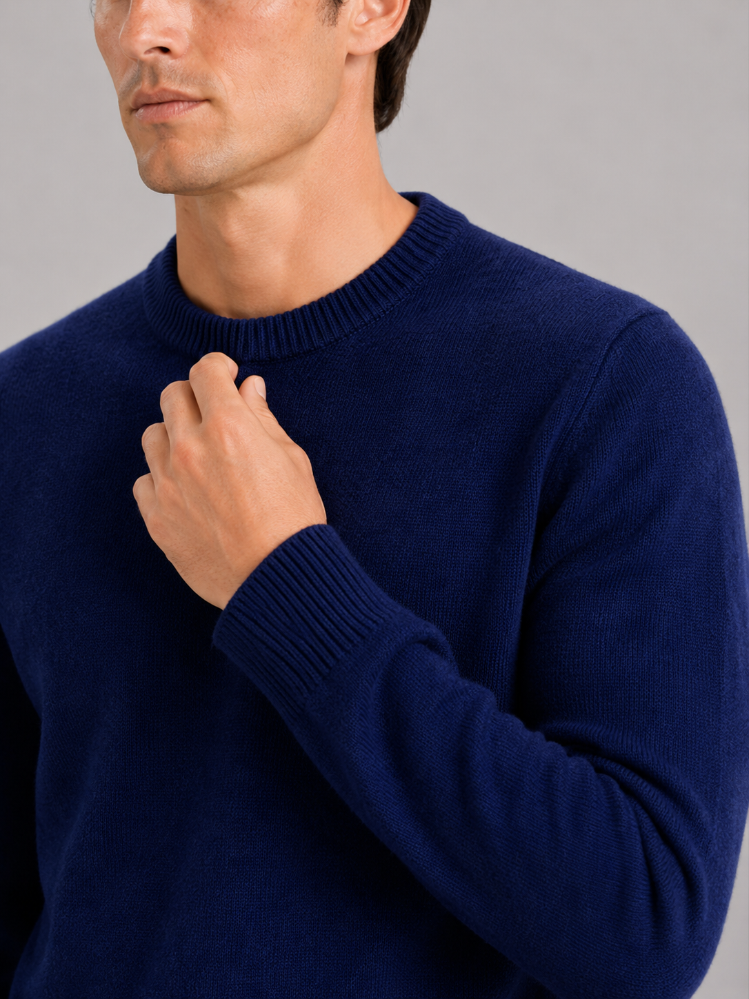 Men's wool crewneck sweater – Navy detail view – Edward & Lawsen