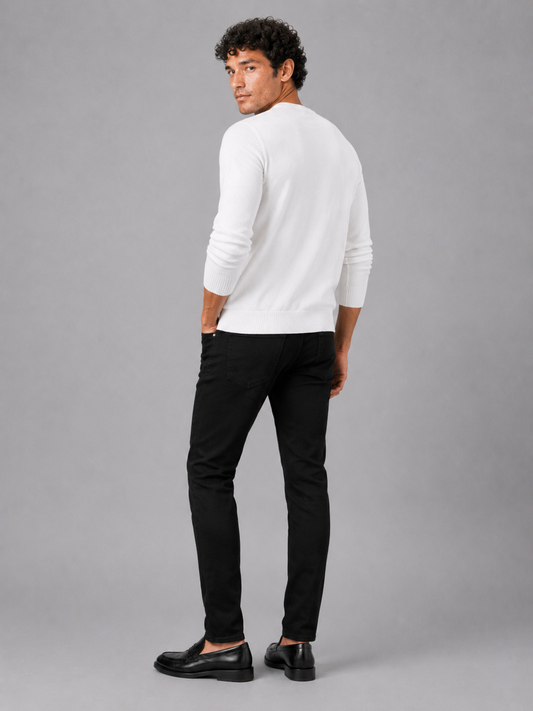 Men's crew neck knit sweater – White back view – Edward & Lawsen