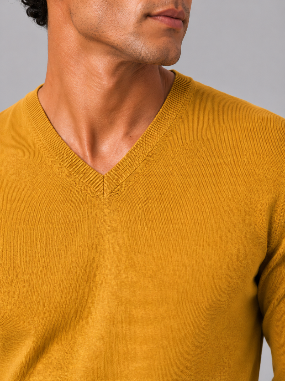 Men's V-neck sweater – Yellow detail view – Edward & Lawsen