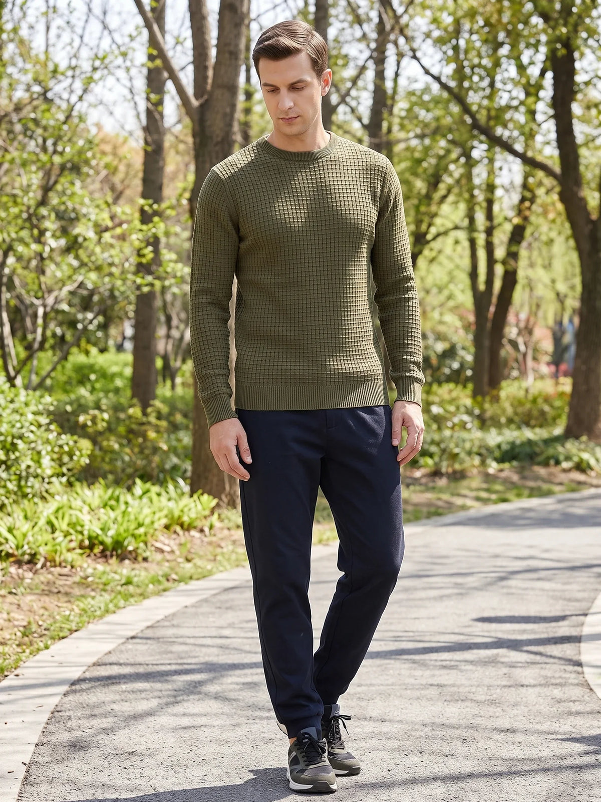 Men's solid color crewneck sweater – Green lifestyle view – Edward & Lawsen