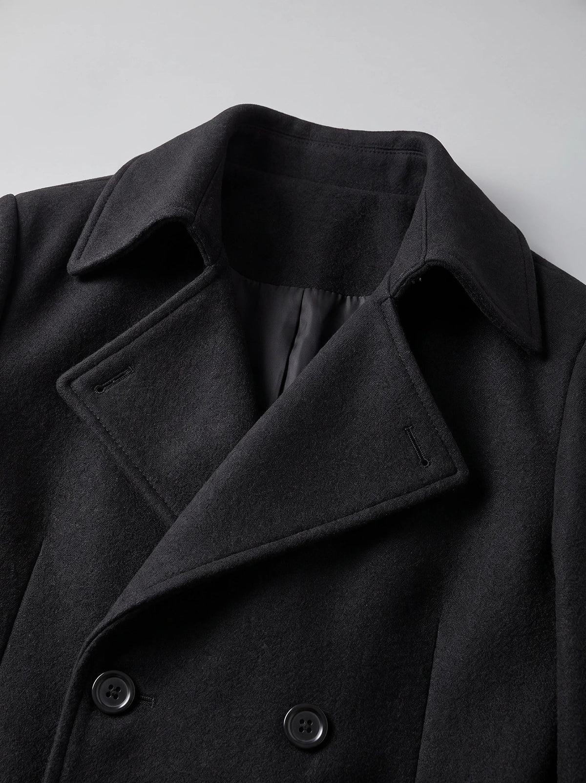 Men's double-breasted trench coat – Black detail view – Edward & Lawsen