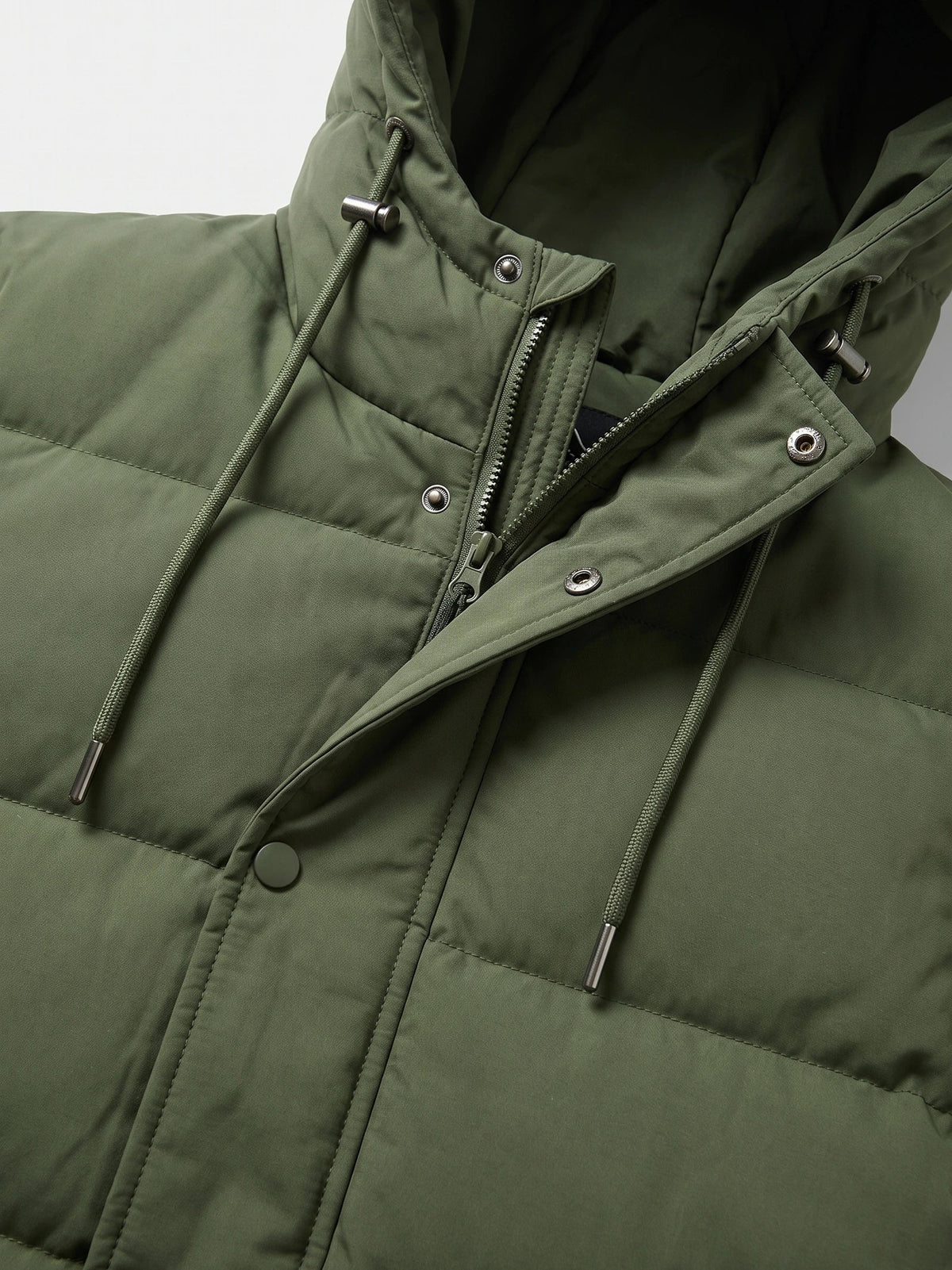 Men's water-resistant hooded puffer jacket – Green detail view – Edward & Lawsen