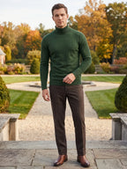 Men's slim fit turtleneck sweater – Green lifestyle view – Edward & Lawsen